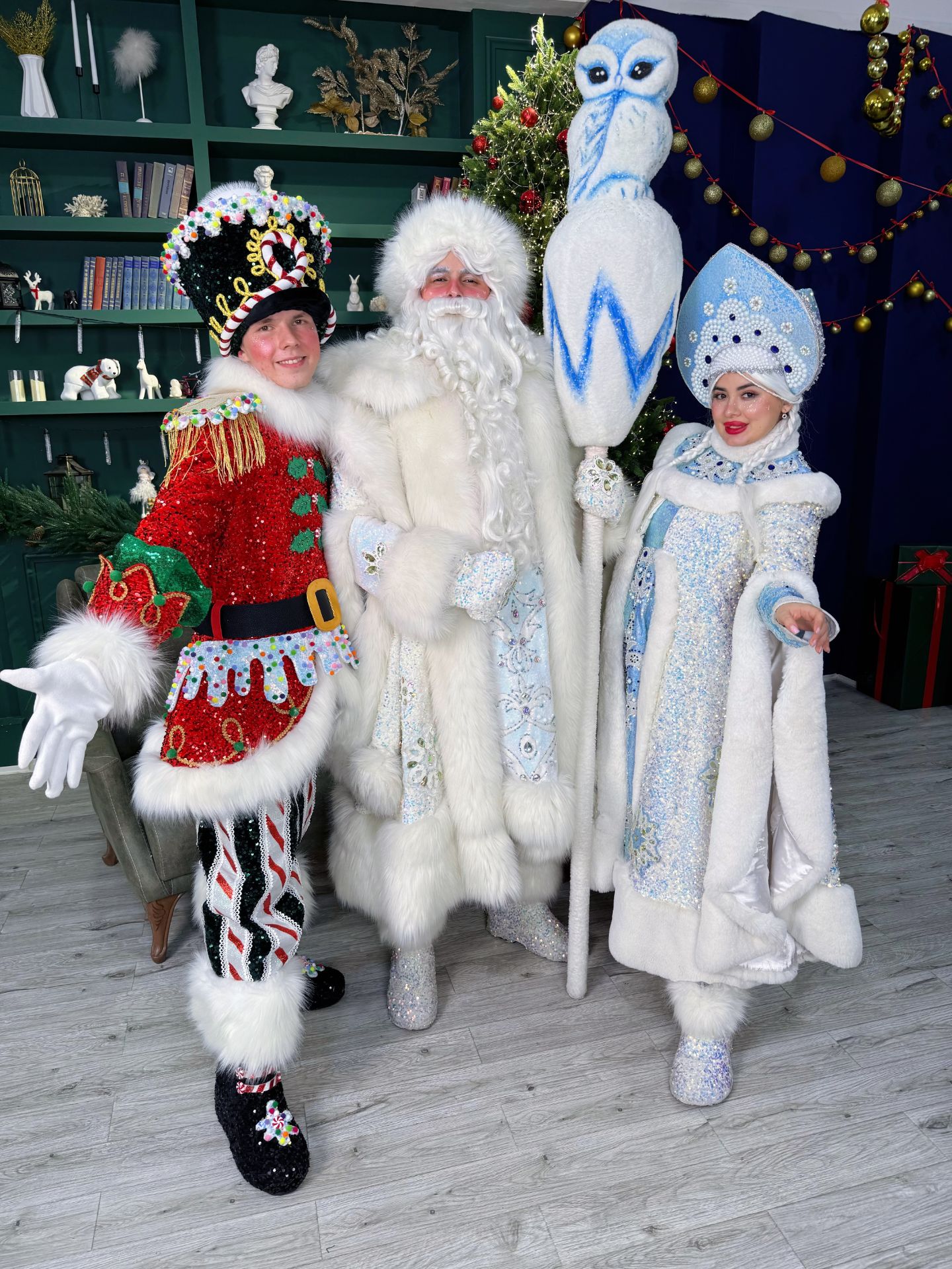 Дед Мороз, Снегурочка и Щелкунчик